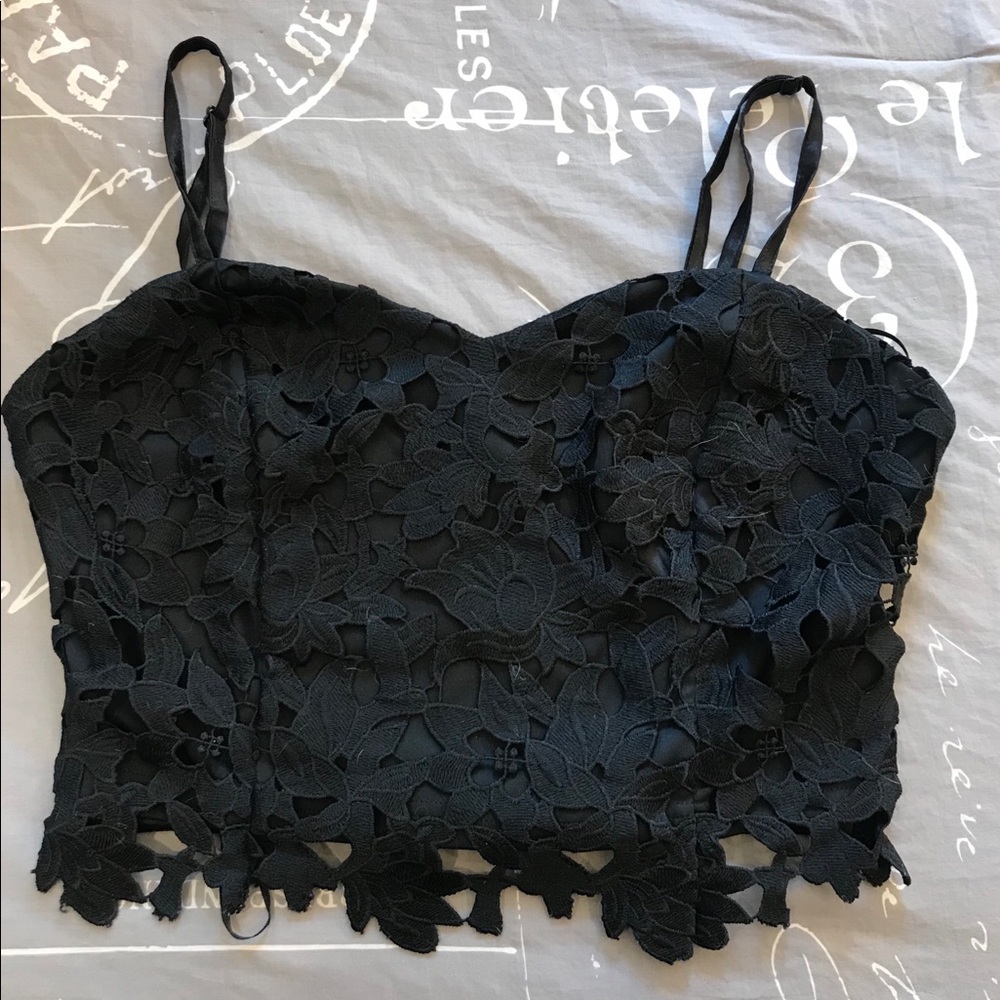 Ariana Grande Lipsy Top